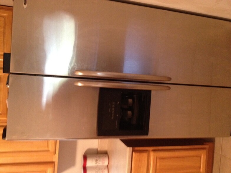 Building Photo - 17 Wright St