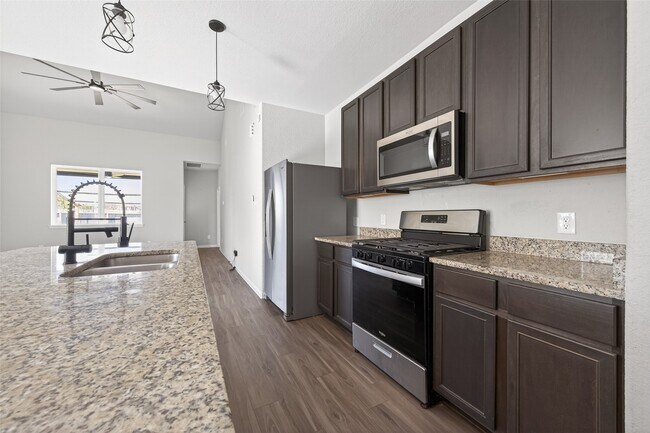 Building Photo - 22519 Javelina St