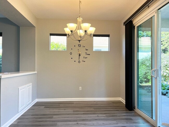 Building Photo - Gorgeous Sun City Lincoln Home