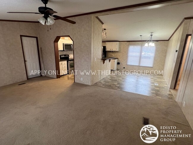 Building Photo - Charming 3-Bed, 2-Bath Country Home on 1.2 Acres – Near Bamberg & Orangeburg