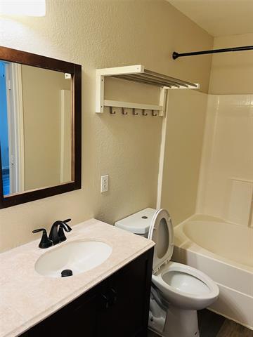 Building Photo - 5039 Mountain Spring Trail