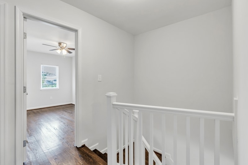 Building Photo - 731 Mt Holly St