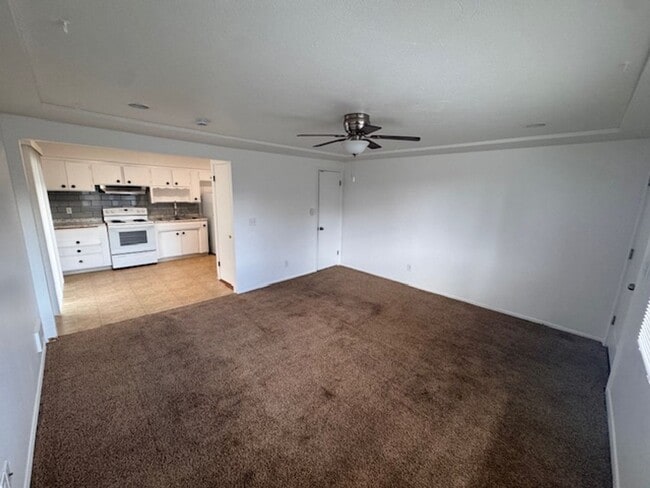 Building Photo - 47 E Garland Ave