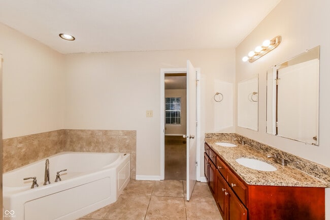 Building Photo - 2319 Canvasback Dr