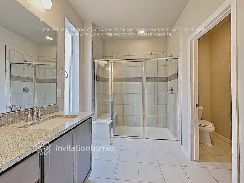 Building Photo - 4222 Prairie Dr