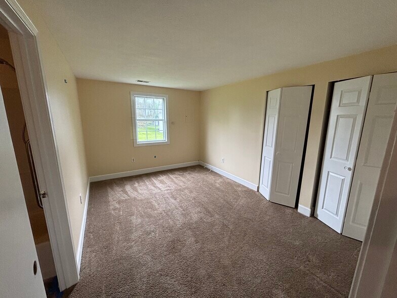 Bdrm 2 - 32 Chestnut Ct