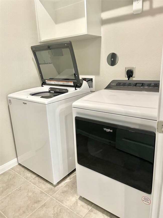 Building Photo - 17526 Rosette Grass Dr