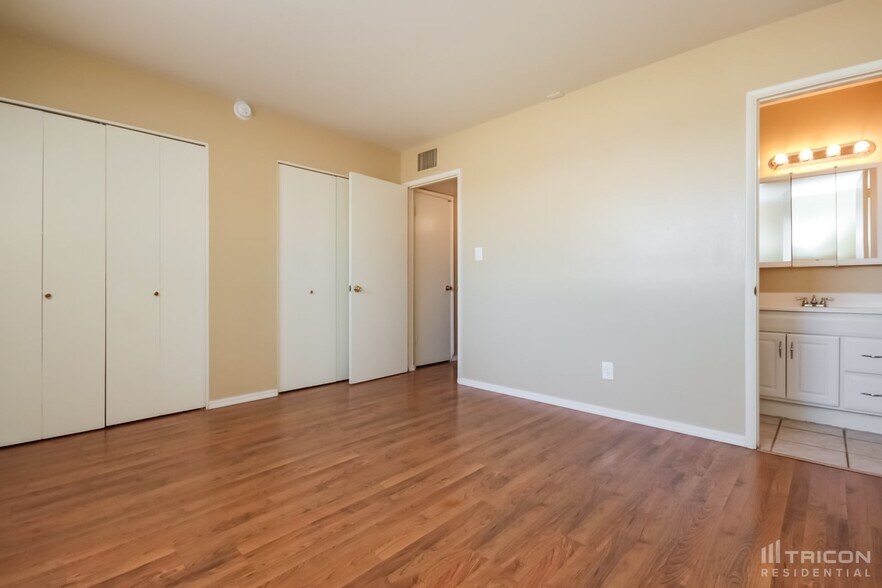 Building Photo - 3202 W Wood Dr