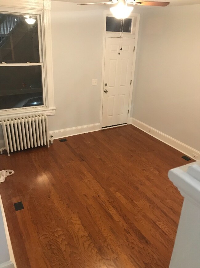 Living Room & Front door entry - 2813 Miles Avenue