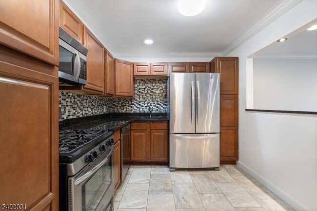 Building Photo - 33 Stockton Ct