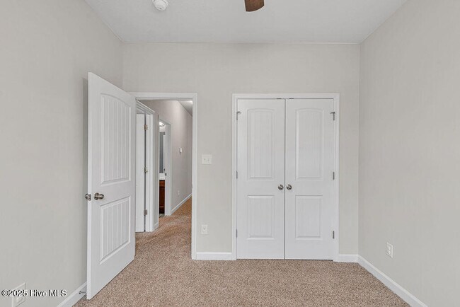 Building Photo - 305 Otis Cv Ln