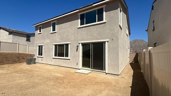 Building Photo - 21469 Thomas Ct