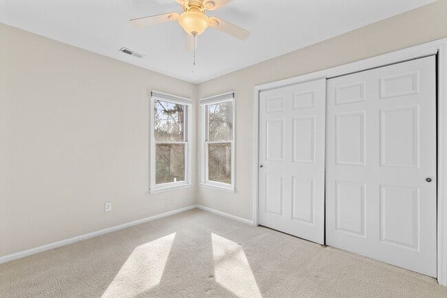 Building Photo - 131 Cumberland Green Dr