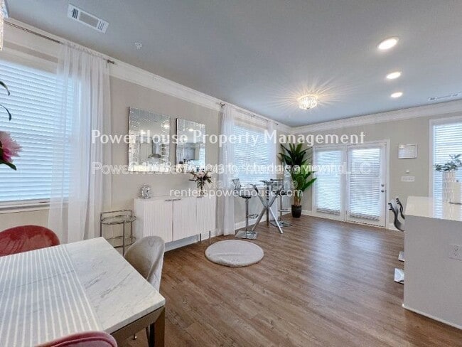 Building Photo - 1735 Prelude Pointe
