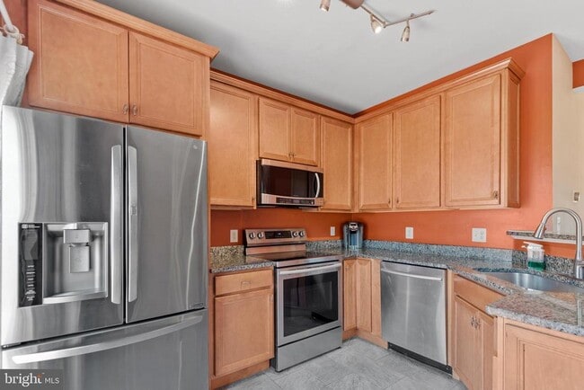 Building Photo - 13129 Englishwood Ln