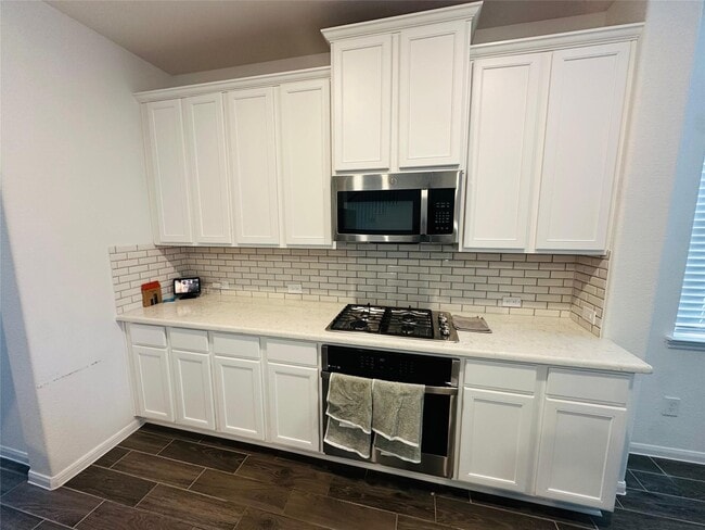 Building Photo - 2419 Humble Wy