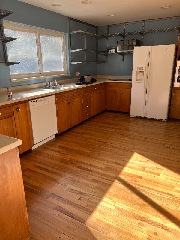 Building Photo - 5670 W 51st Ave