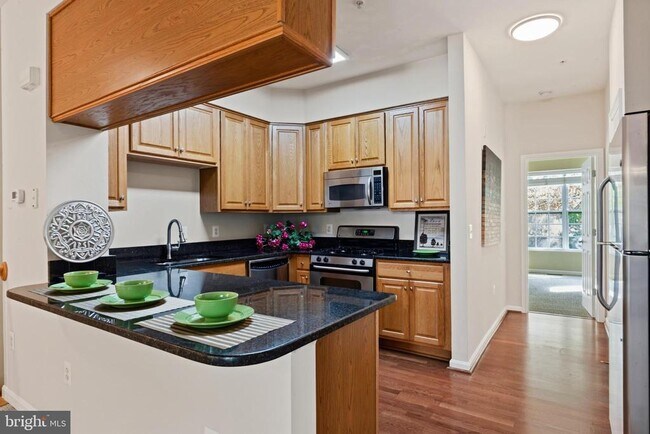 Building Photo - 1831 Cedar Cove Way