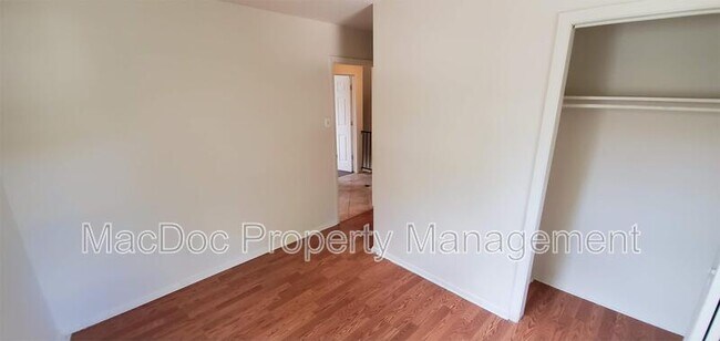 Building Photo - 619 Anvil Rd