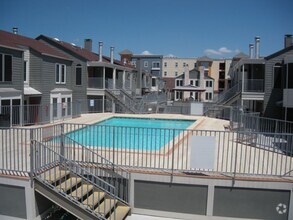 Building Photo - Orange Tree Condo