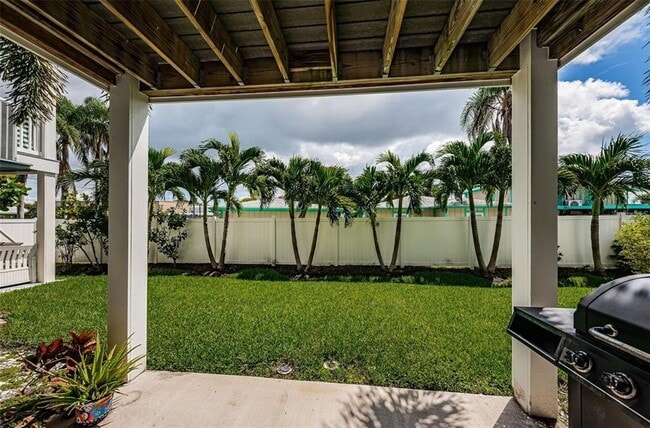 Building Photo - 7004 Grevilla Ave S