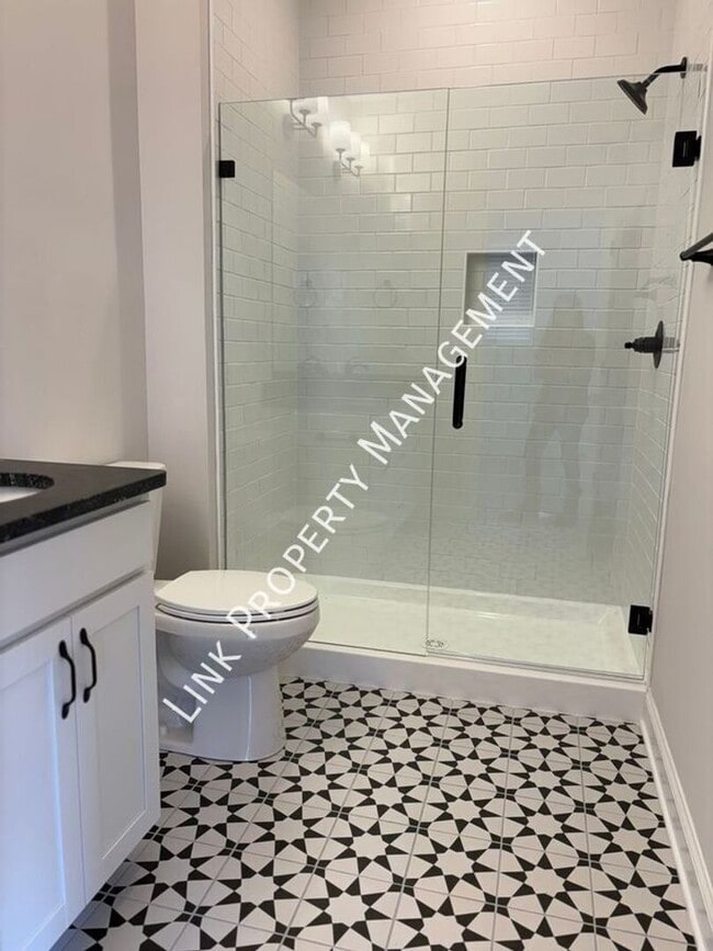 Building Photo - Brand New Townhome 3/3 Downtown near UTC a...