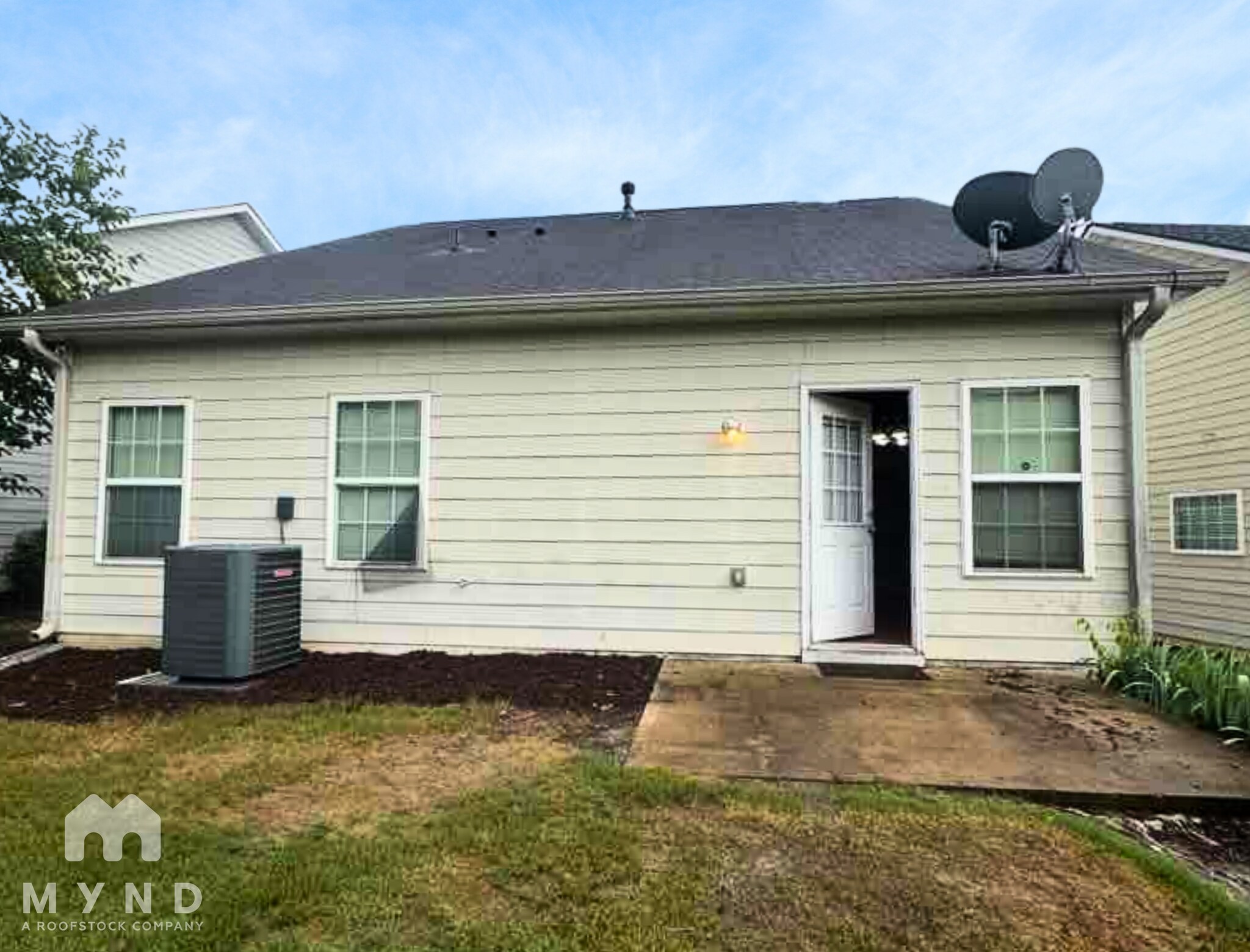 Building Photo - 2090 Appaloosa Way