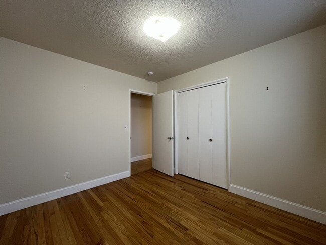 Building Photo - Light-Filled Home with Open Layout, Modern...