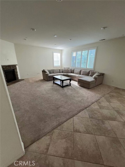 Building Photo - 15466 Fennel Pl