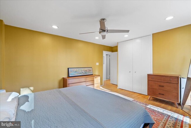 Building Photo - 11531 Hickory Cluster