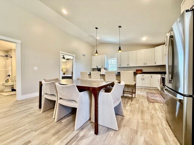 Building Photo - New Construction Home In West Chester, OH 5 BR