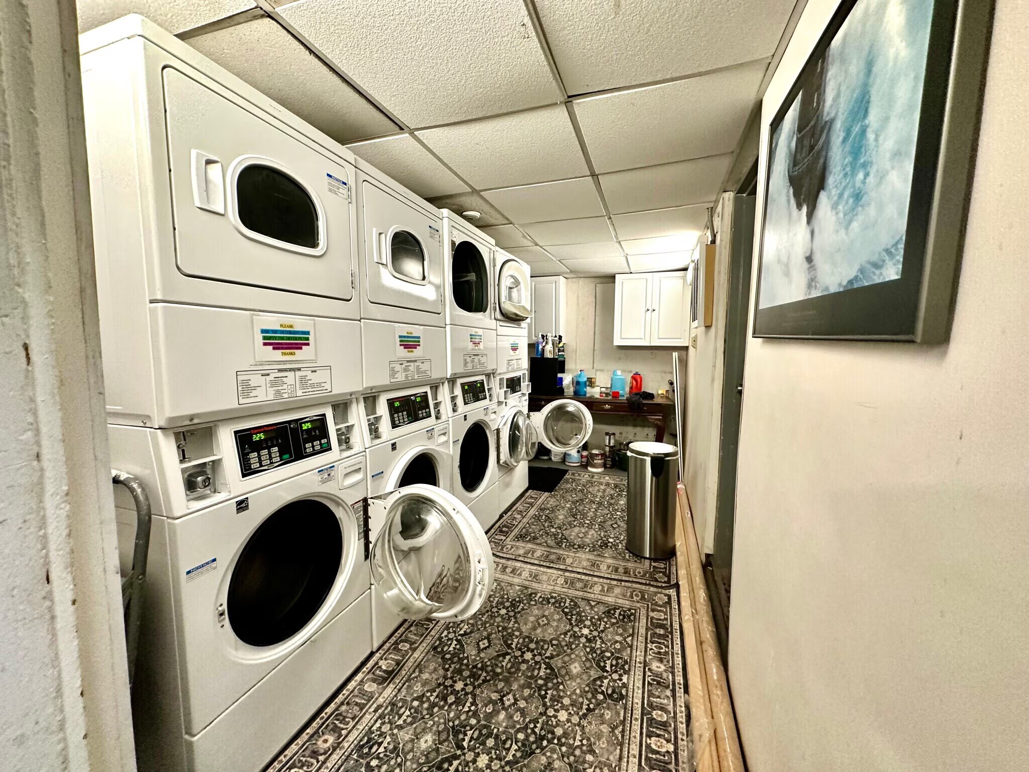 Building Photo - 106 Myrtle St