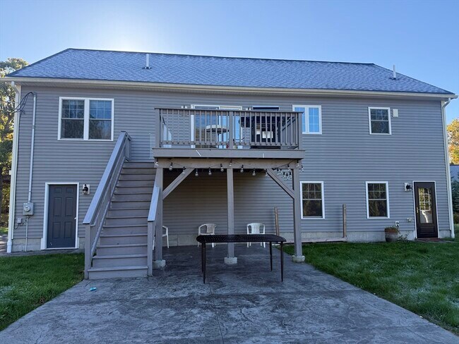 Building Photo - 37 J Davis Rd