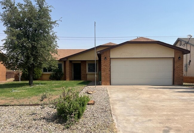 Primary Photo - 3 Bedroom, 2 Bath house with New Carpet