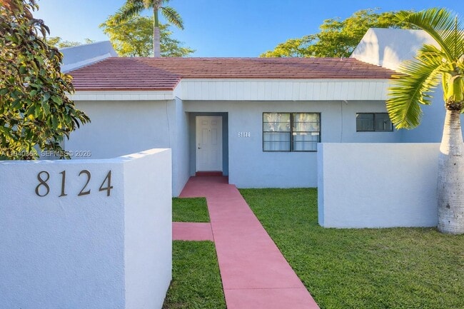 Building Photo - 8124 SW 153rd Pl