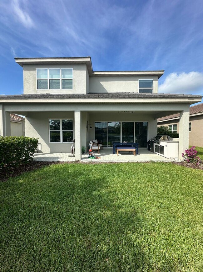 Building Photo - Waterfront Home for Lease – Resort-Style L...