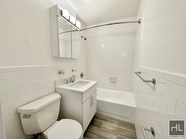 Building Photo - WEST 22 STREET