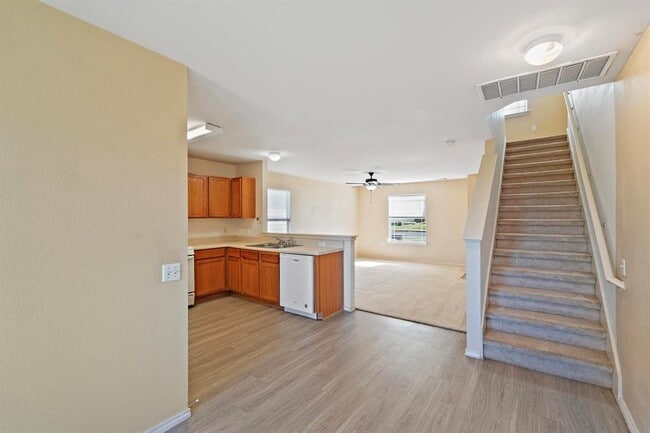 Building Photo - 12022 Lima Dr