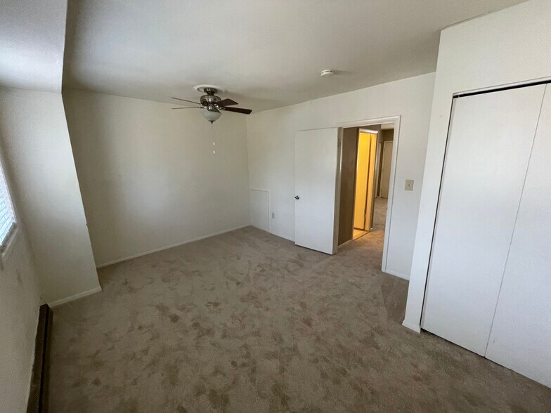 Bedroom Entry - 9345 Reader Ln