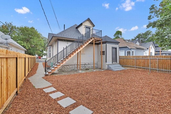 Building Photo - Cozy 1-Bedroom Unit in the heart of Spokane