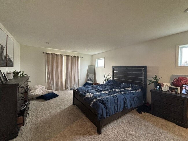 Building Photo - 4-bedroom, 2.5 bathroom, unfurnished New Construction (2022) Home