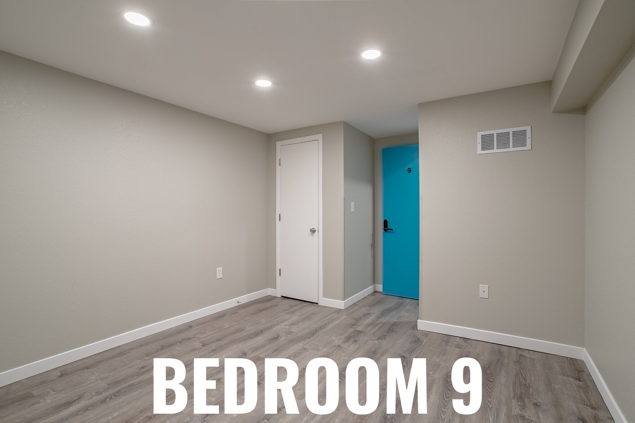 Building Photo - 201 Toledo St