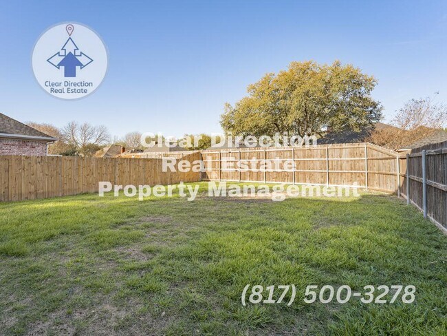 Building Photo - 210 Sendero Dr