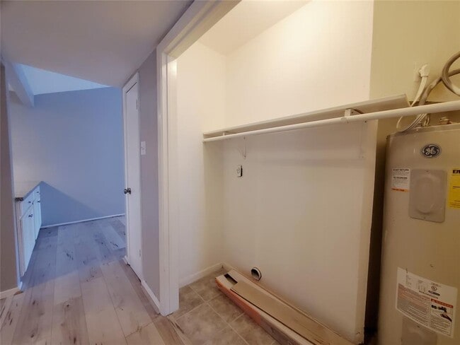 Building Photo - 19311 Lazy Valley Dr