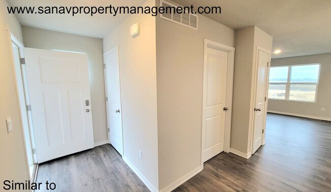 Building Photo - Beautiful Single Family Home in Ankeny