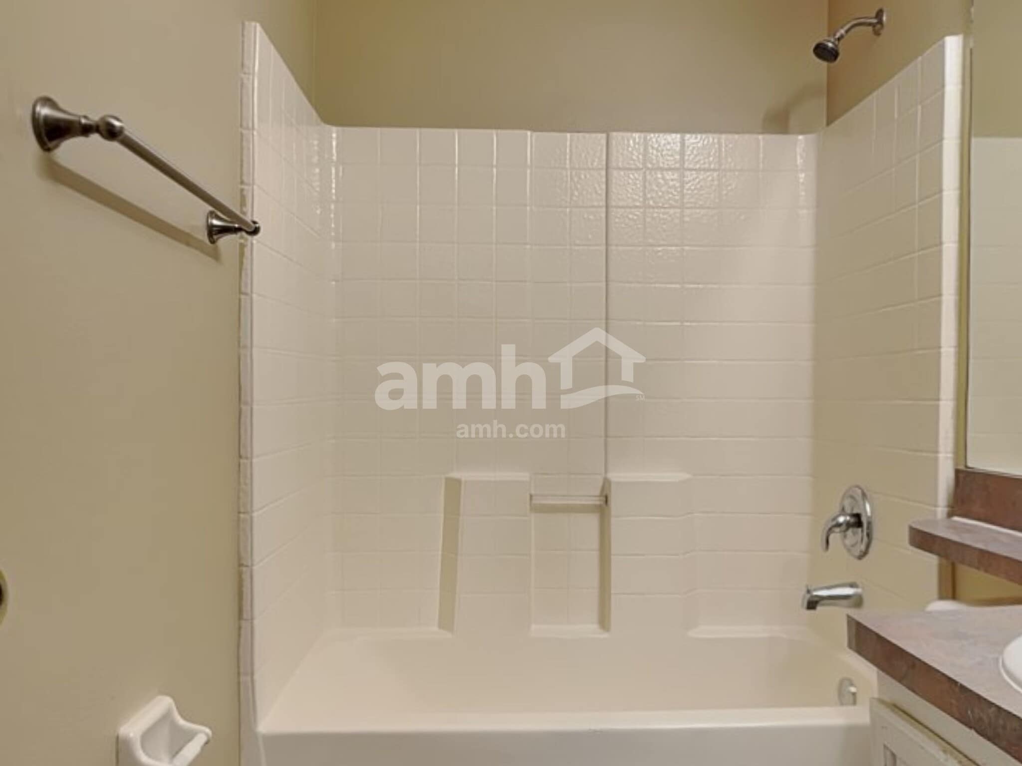 Building Photo - 1468 Carey Glen Cir