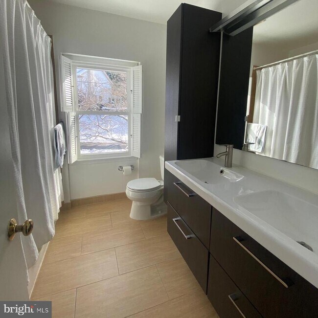 Building Photo - 7616 Winterberry Pl