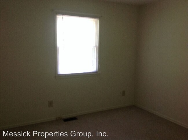 Building Photo - 3 br, 2.5 bath House - 2942-C St. Mark's Road