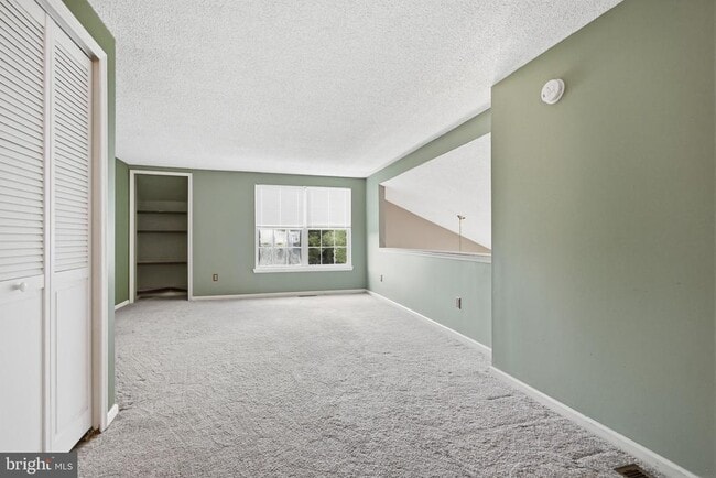 Building Photo - 3604 Waltham Ct