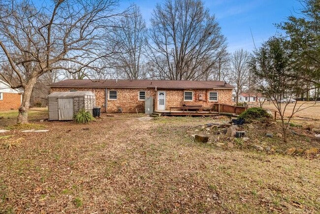 Building Photo - 4652 S Holden Rd